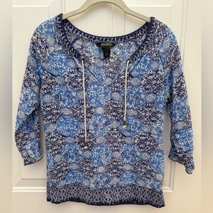 Eddie Bauer 3/4 sleeve patterned blue top